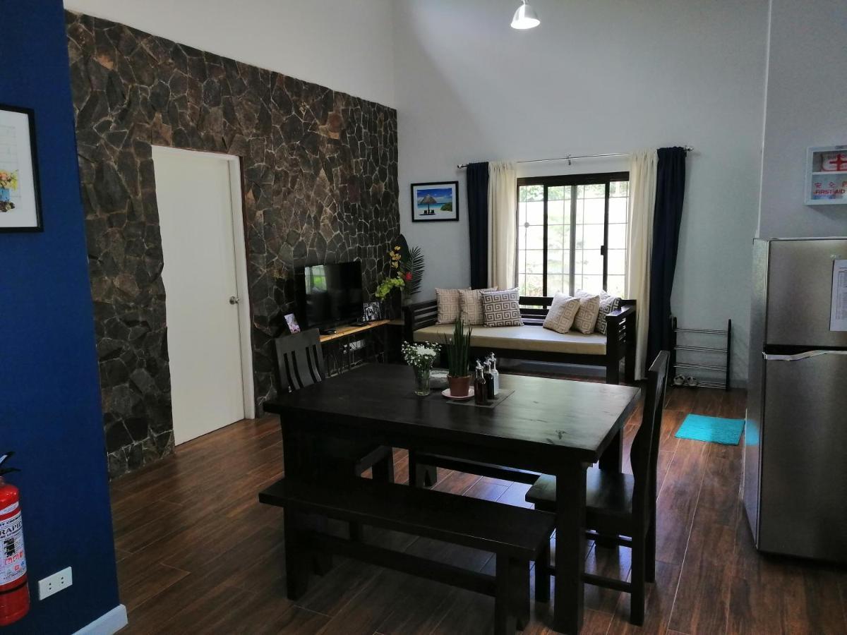 Blue Residence Tagaytay Tagaytay City ภายนอก รูปภาพ